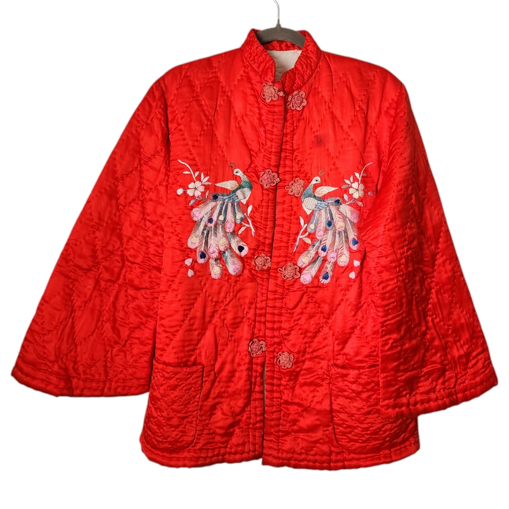 VINTAGE Embroidered Peacock kimono satin silk jacket quilted‎ single stitch red